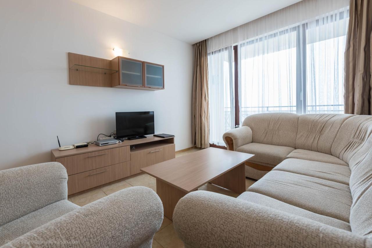 Golden Sands Rentals Apartments Экстерьер фото