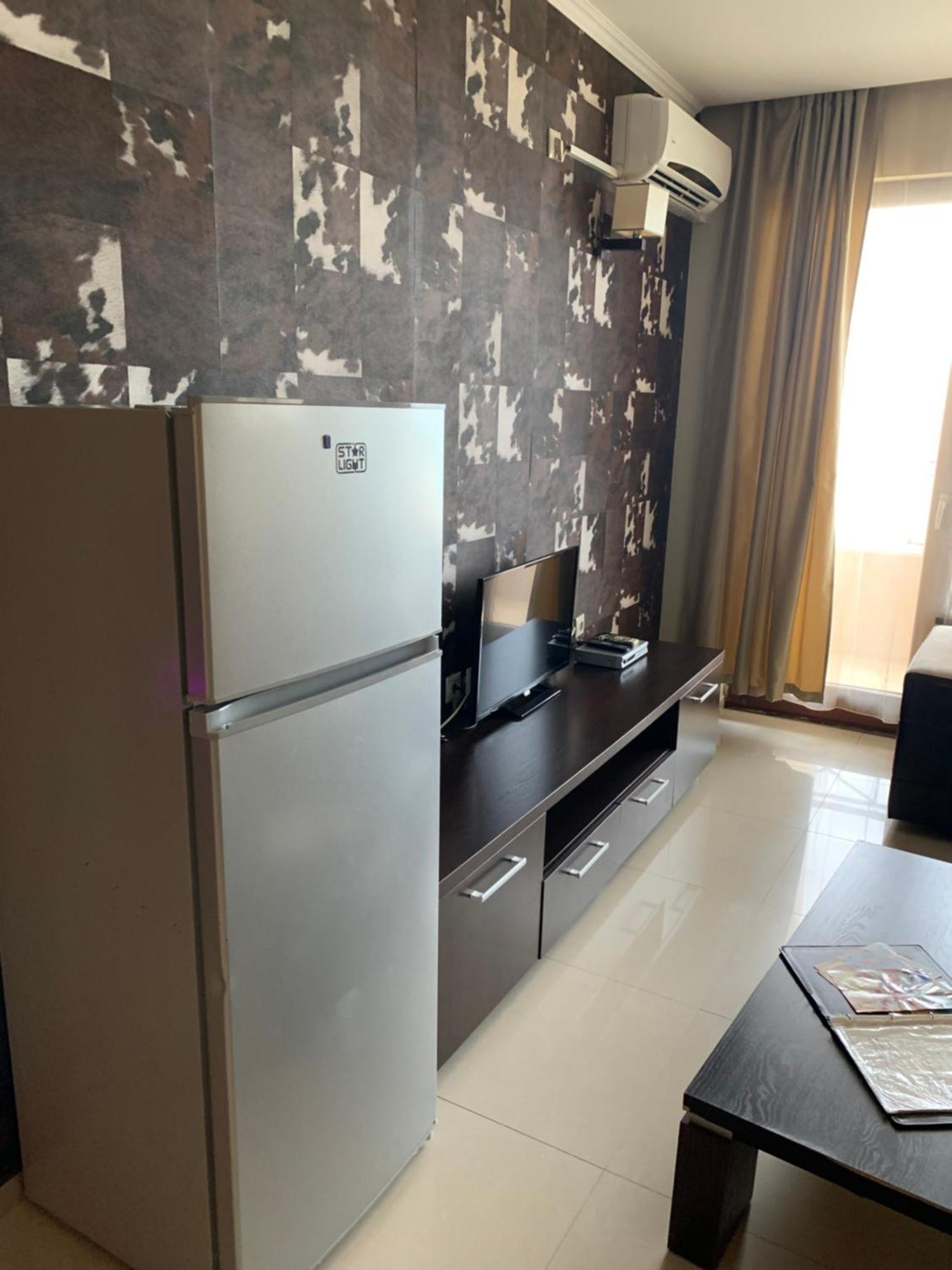 Golden Sands Rentals Apartments Экстерьер фото