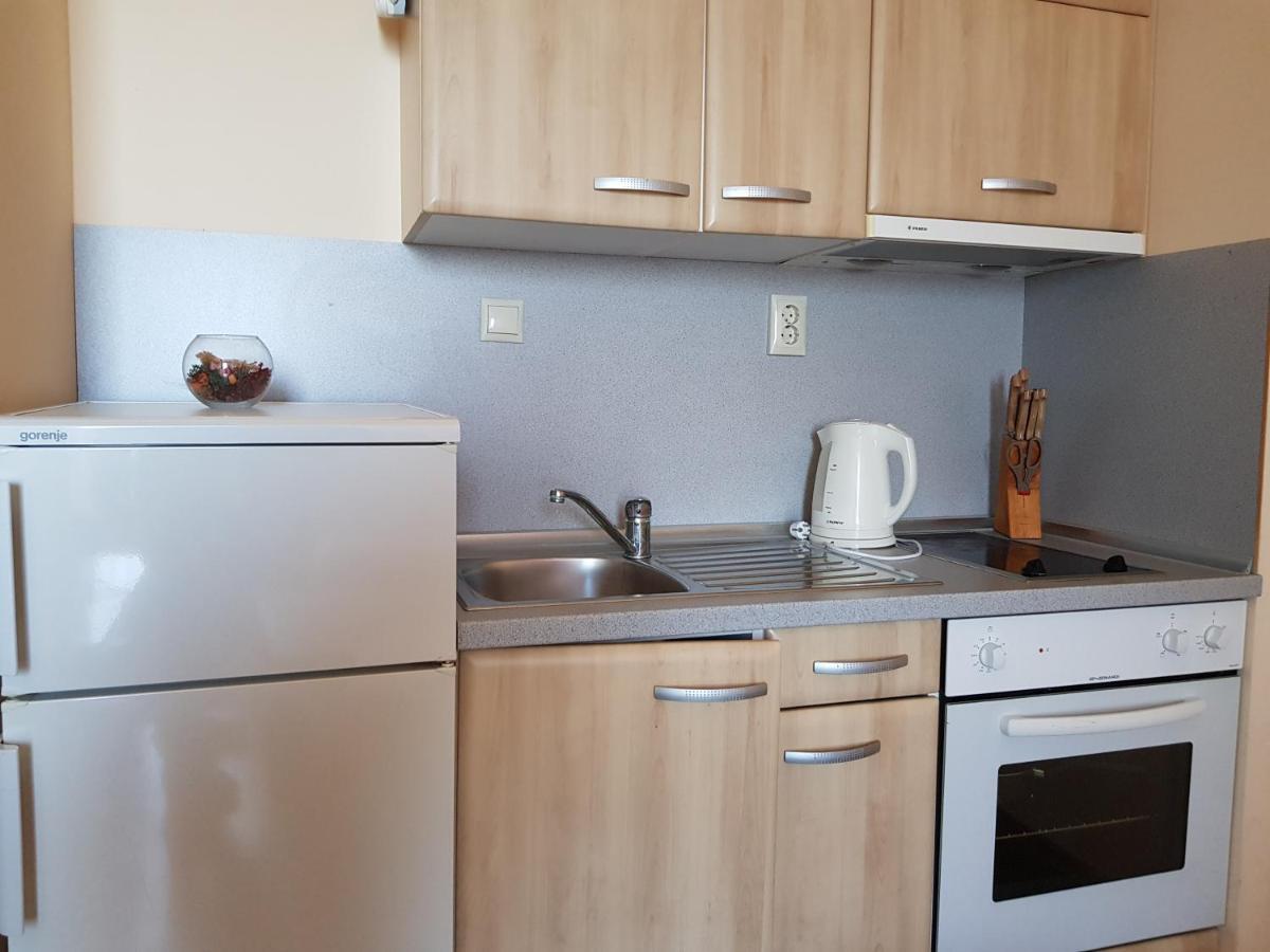 Golden Sands Rentals Apartments Экстерьер фото